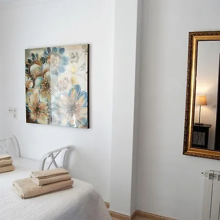 Sandra Floor Escape Nerja